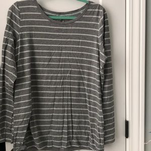 The limited perfect tee long sleeve